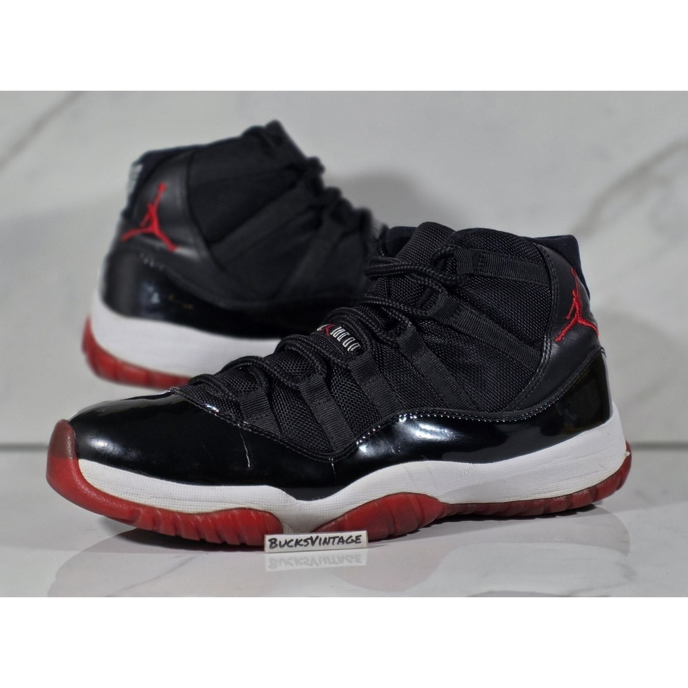 Nike Air Jordan 11 Retro Bred XI Chicago Playoffs 2012 Mens Size 9 378037-010 Og
